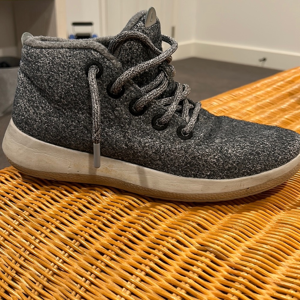 Allbird’s Men’s Wool Runner-Up Mizzles